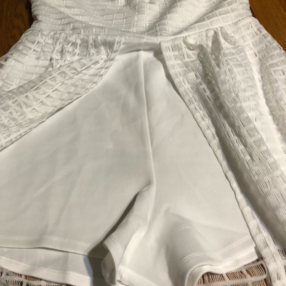 Venus Romper NWOT - Picture 4 of 7